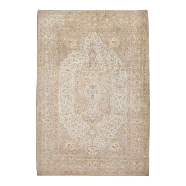 Galerie Shabab Collection Mid-20th Century Handmade Turkish Sivas Accent Rug For Sale