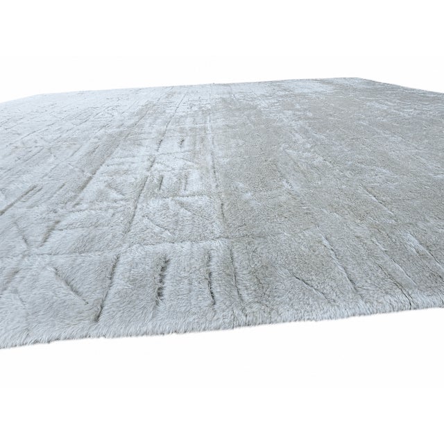 Rh Kinari Wool Rug – 10' × 14' Ivory | Wool | Hand-Knotted | For Sale - Image 15 of 18