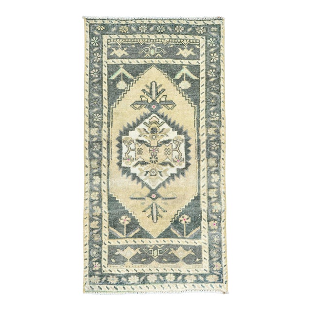 Turkish Mini Rug Oriental Hand Knotted Vintage Rug 1'7" x 3'2" #16878 For Sale