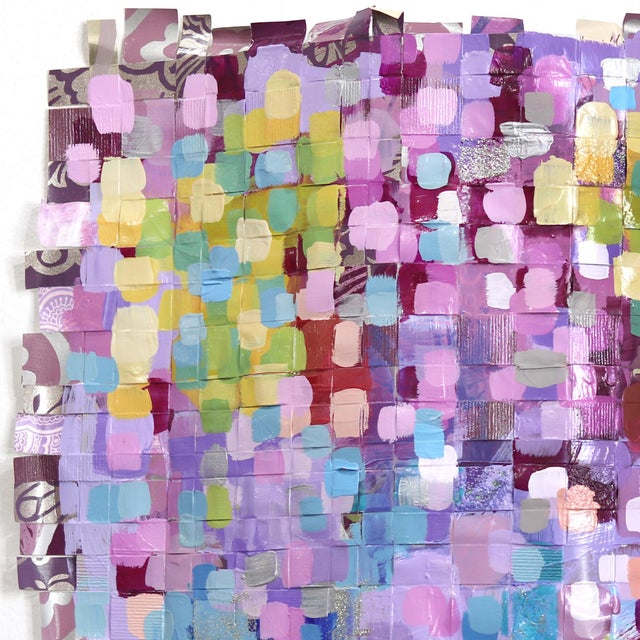 Impasto-painted strokes of bright colors are the framework of artist Shiri Phillips’ abstract artworks. Her paintings are...