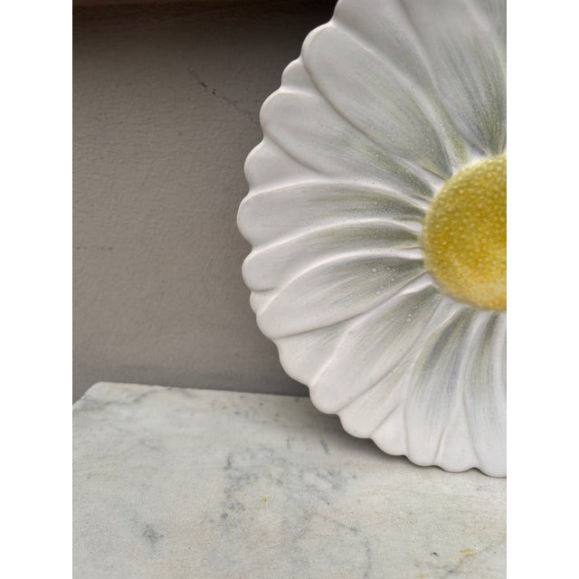 Mid-Century Modern French Majolica Daisy Plate Marcel Guillot Vallauris, Circa 1950 For Sale - Image 3 of 4