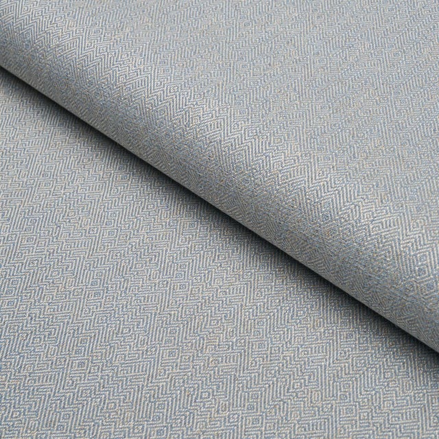 Traditional Schumacher Leona Performance Fabric In Blue For Sale - Image 3 of 4