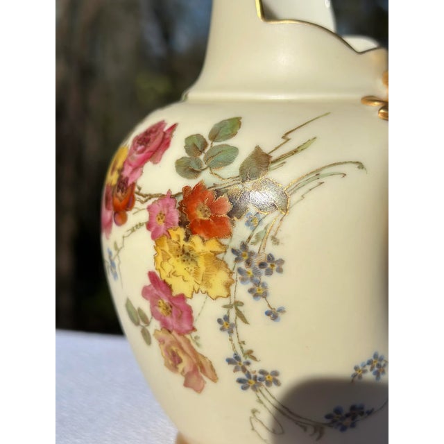 Ivory Royal Worchester 1895 Bone China Pitcher Jug Gilt Handle For Sale - Image 8 of 9
