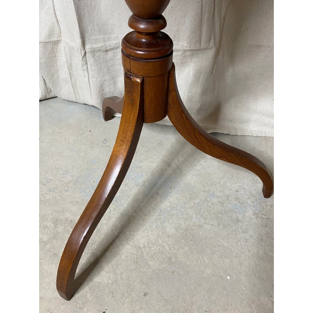 18th Century Tiger Maple Candle Stand For Sale In Baltimore - Image 6 of 10