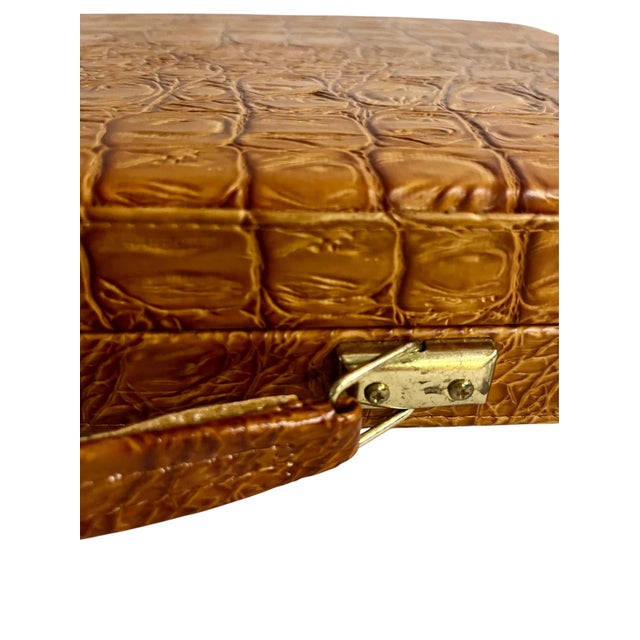Vintage Mid-Century Backgammon Game Set Faux Crocodile Travel Case For Sale - Image 9 of 18