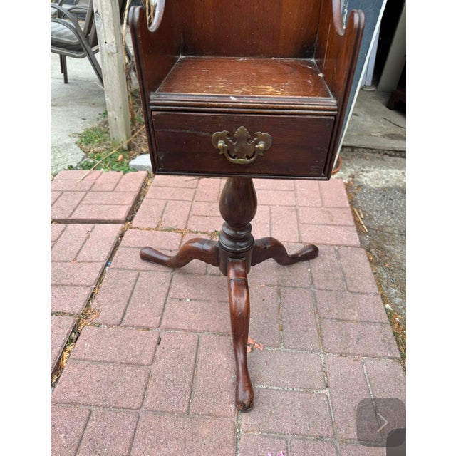 1920s 19th Century Candle Stand Pedestal Table Georgian Antique Reproduction by Rosenbach For Sale - Image 5 of 7