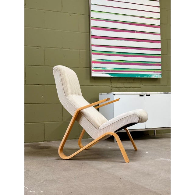 Grasshopper Chair by Eero Saarinen for Knoll International, 1960s, in Very Good conditions. Designed 1960 to 1969 I have...