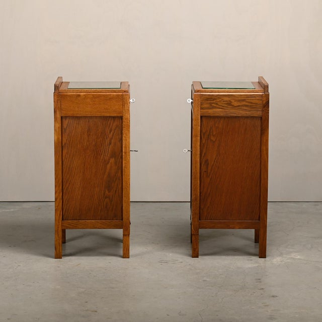 Wood Art Deco Amsterdam School Nightstands in Oak and Glass, 1930s, Set of 2 For Sale - Image 7 of 18