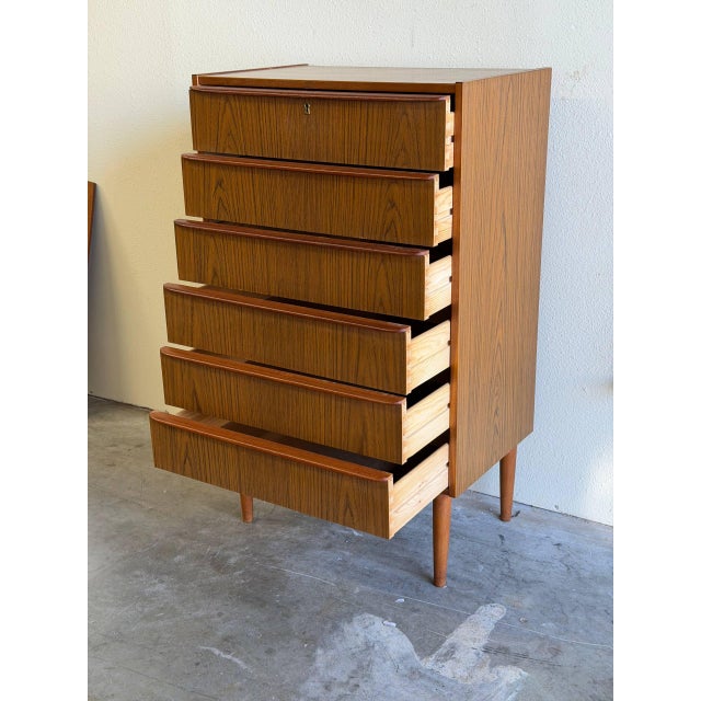 Wood Mid-Century Danish Teak Tall Chest of Drawers – 5 Drawer Highboy Dresser 1960s For Sale - Image 7 of 9