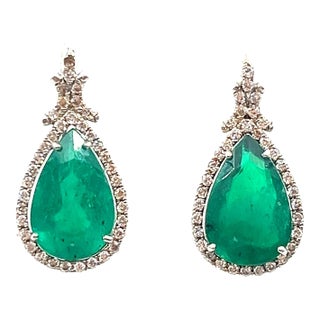6.96 Ct Natural Pear Shape Emerald Earrings - 2 Pieces For Sale