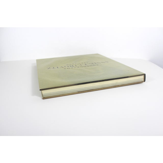 Photographs Annie Leibovitz 1970-1990 First Edition Hard Cover Book For Sale - Image 9 of 10