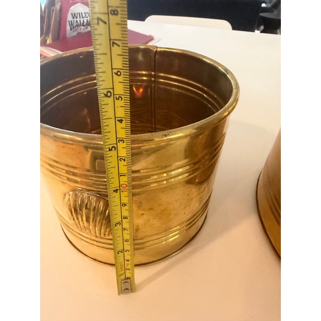 Metal Vintage Brass Planter Set With Embossed Clam Shell Detail For Sale - Image 7 of 11