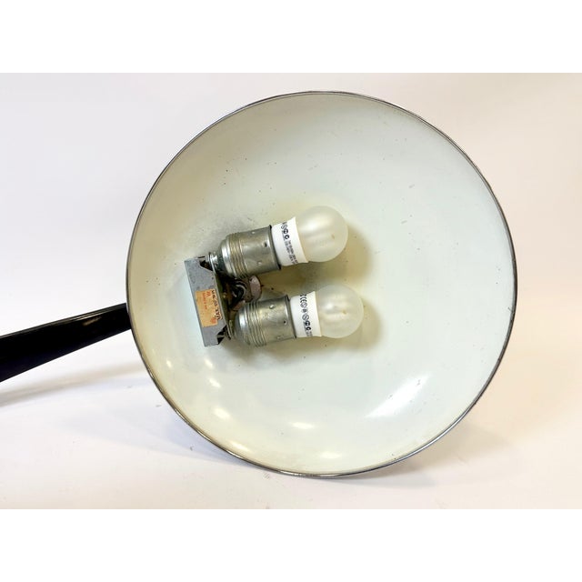 1970s Boomerang 64 Desk Lamp by Luis Pérez De La Oliva for Fase, 1970s For Sale - Image 5 of 12