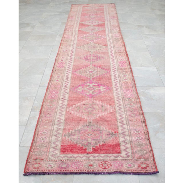 Textile 1970s Pink Kurdish Herki Hand-Knotted Distressed Runner For Sale - Image 7 of 17