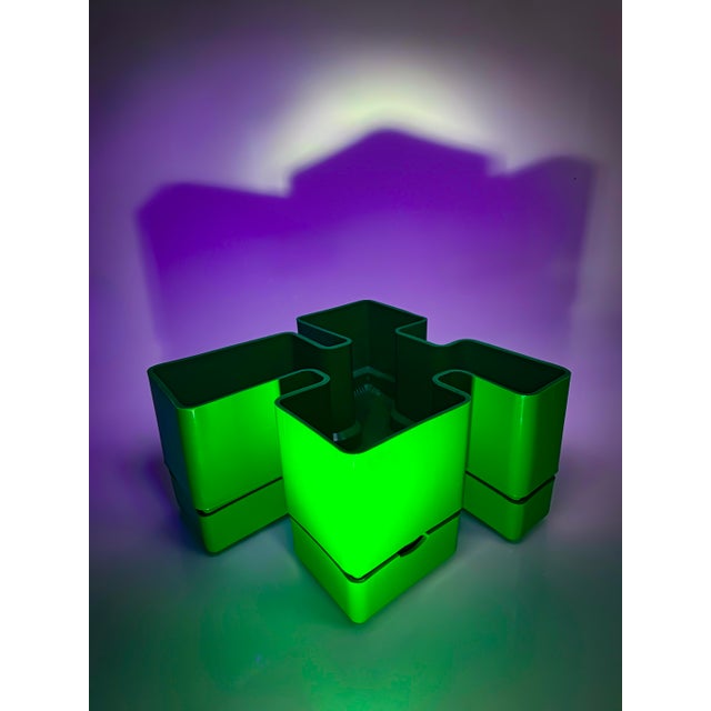 Vintage Planter by Michel McCann, 1970s, in Flawless conditions. Designed 1970 to 1979 This piece has an attribution mark,...