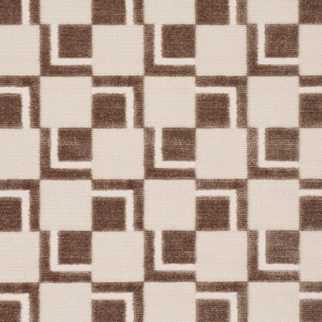 Contemporary SAMPLE - Schumacher Edison Velvet Fabric In Champagne For Sale - Image 3 of 5