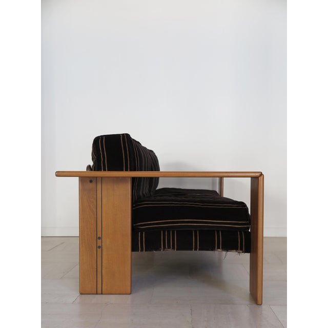 1980s Italian Two Seat Sofa by Afra & Tobia Scarpa for Maxalto, 1970s For Sale - Image 5 of 18