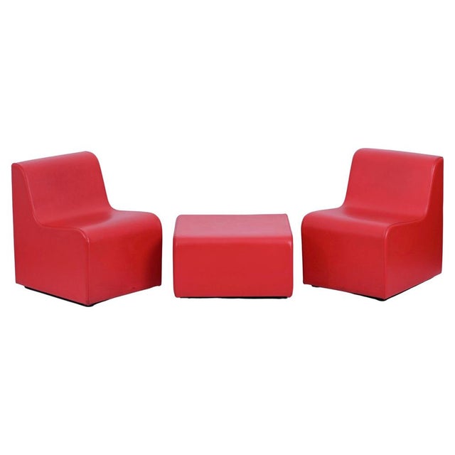 Mid-Century Modular Armchairs and Pouf in Red Leatherette, Italy, 1980s, Set of 3 For Sale - Image 17 of 17