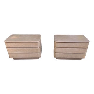 Custom Made 1980s Postmodern Pink Sponge Faux Finish Nightstands – Palm Springs Style For Sale