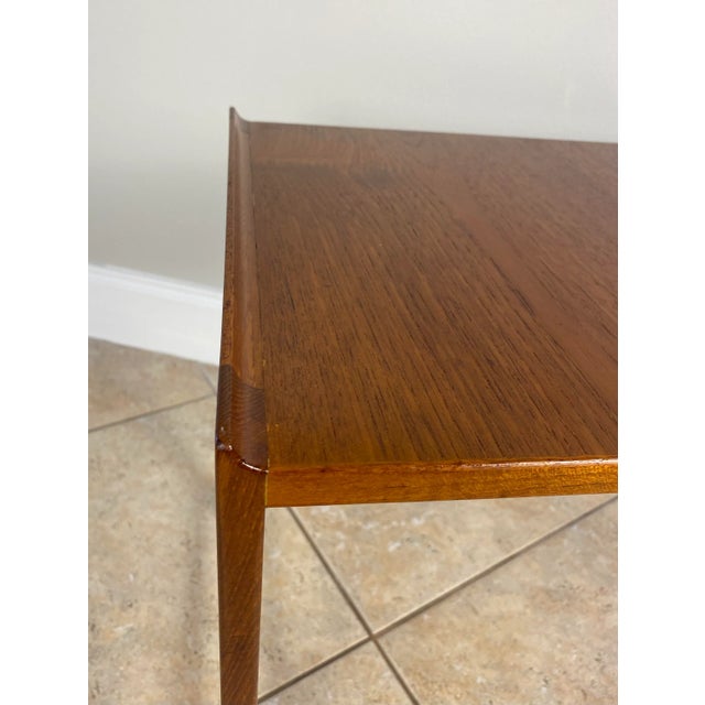 Mid 20th Century Hans Wegner Style Midcentury Wooden Nesting Tables or Gigogne End Tables For Sale - Image 5 of 8