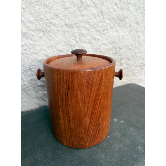 Large teak ice bucket attributed to Digsmed, Denmark. The ice bucket is not marked.