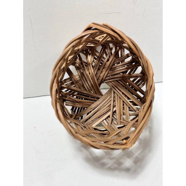 Brown Vintage Woven Rattan Glass Holders With Coaster Bases and Matching Tray, Set of 6 For Sale - Image 8 of 9
