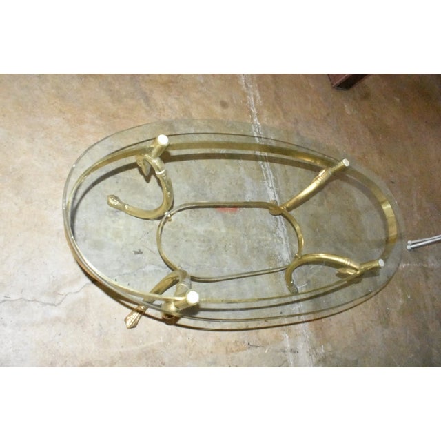 1960s Vintage Hollywood Regency Brass Swan Glass Coffee Table – Mid Century Oval For Sale - Image 10 of 10