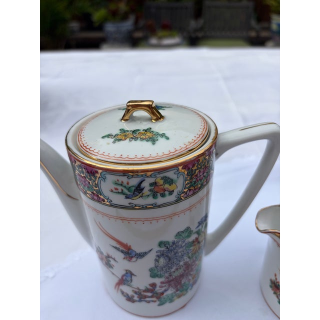 1950s Vintage Zhongguo Zhi Zao Famille Rose Porcelain Coffee Service Set - Set of 3 For Sale - Image 5 of 12