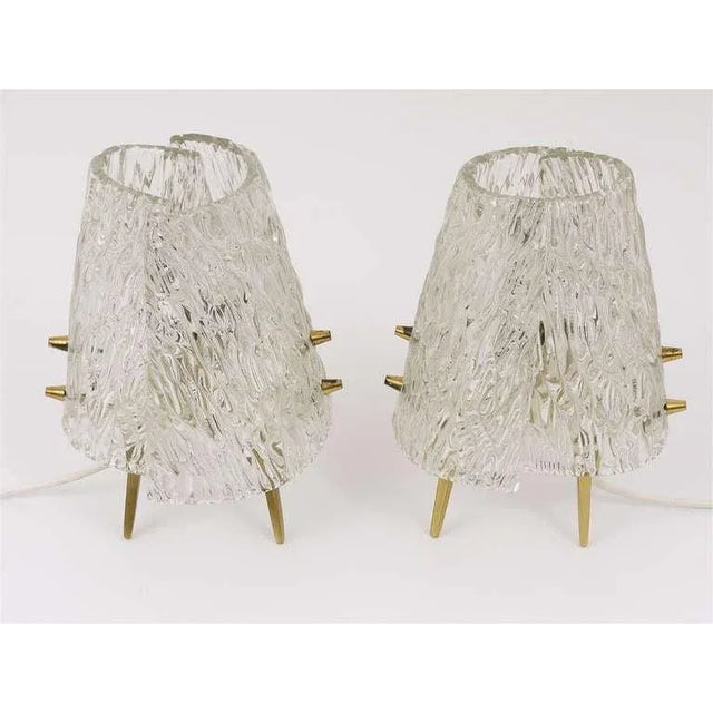A beautiful pair of Viennese lamps from the 1950s, to use as side- or desk-lamps, produced by Kalmar Austria. They have...