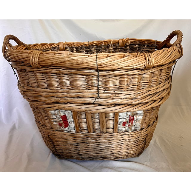 French Large Antique French Wicker Champagne Harvest Basket For Sale - Image 3 of 18