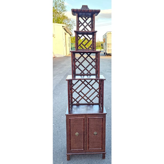 Chinese 20th Century Chinese Chippendale Pagoda-Style Rattan Bookcase Étagère Cabinet For Sale - Image 3 of 13
