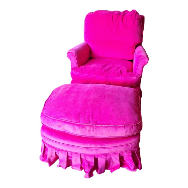 1950s Vintage Hollywood Regency Pink Velvet Armchair & Ottoman With Ruffle Skirt For Sale