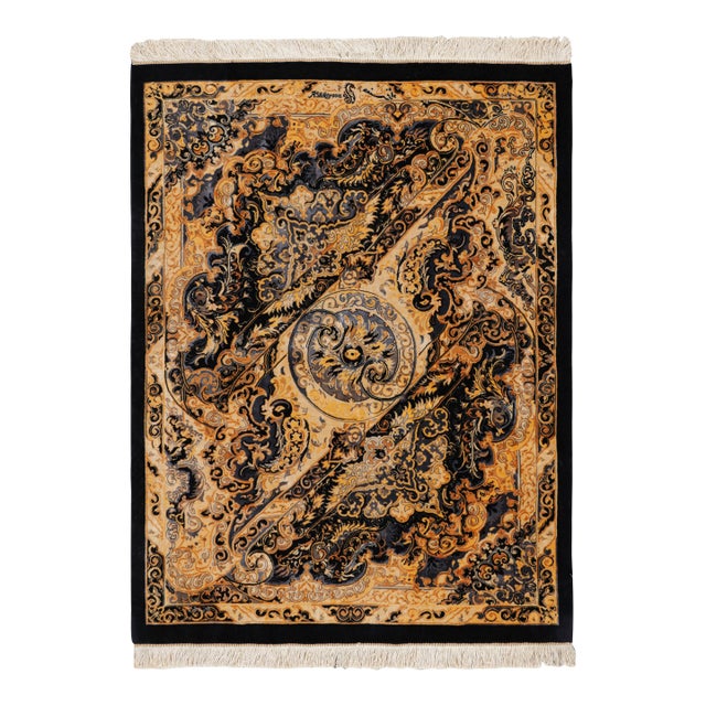 Rug & Kilim’s Modern Classics Rug With Polychromatic Medallion “Lovebird” For Sale