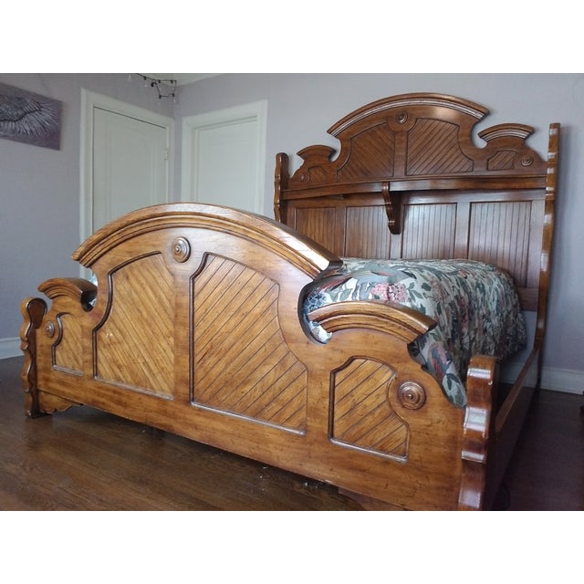 Thomasville Mansion Style King Bed | Chairish