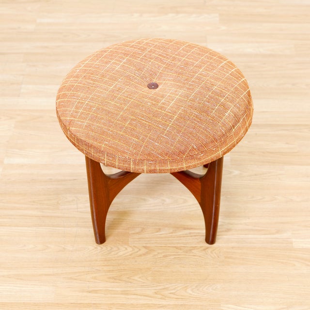 1960s Mid Century Astro Vanity Stool by G Plan in Teak, Attributed For Sale In Los Angeles - Image 6 of 8