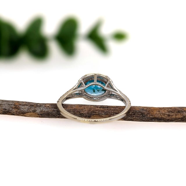 2020s 4ct Blue Zircon Ring W Natural Diamond Halo in Solid 14k White Gold Oval Size 6.75 For Sale - Image 5 of 6