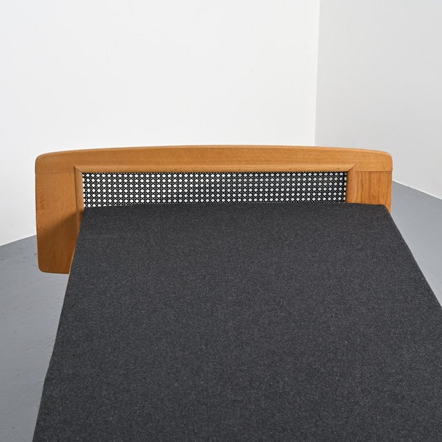 Single Bed by Roger Landault for Ligne Roset, France, 1965 For Sale - Image 9 of 15