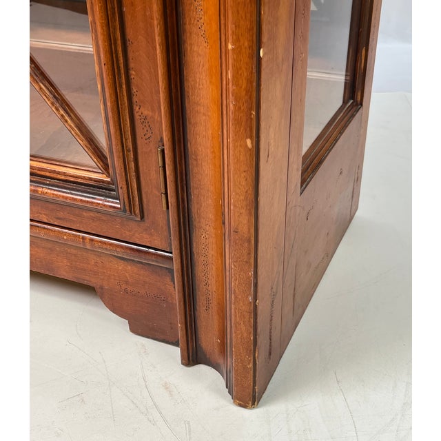 Wood Late 20th Century Hickory White Lighted Glass Curio or Display Cabinet For Sale - Image 7 of 12