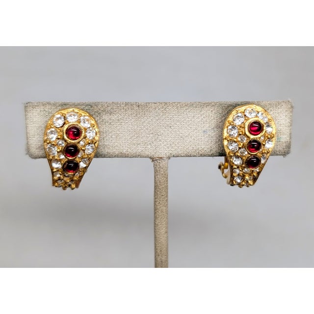 Hattie Carnegie Vintage 1960s Signed Hattie Carnegie Cabochon Faux-Garnet Clip Earrings-2 Pieces For Sale - Image 4 of 8
