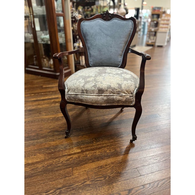 Late 19th Century Victorian Settee and 2 Matching Chairs For Sale In Dallas - Image 6 of 11