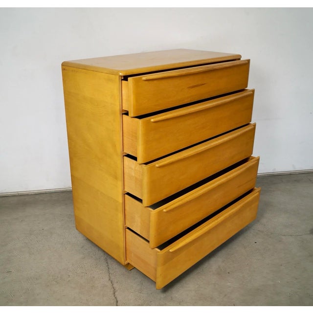 1950’s Mid-Century Modern Heywood Wakefield Solid Maple Highboy Dresser For Sale - Image 9 of 12