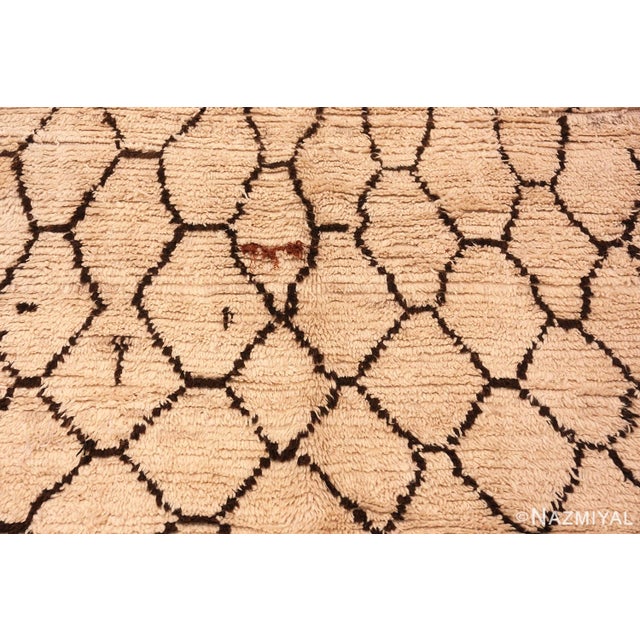 Moroccan Nazmiyal Collection Vintage Berber Moroccan Diamonds Shag Rug For Sale - Image 3 of 6