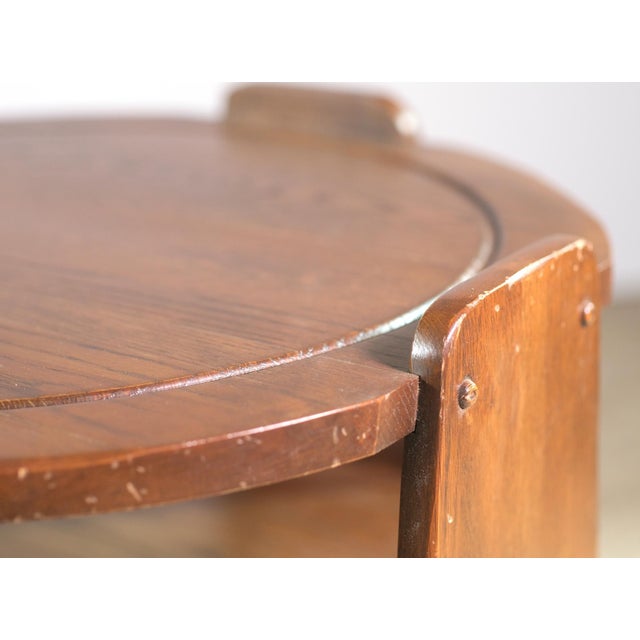 Art Deco Vintage Art Deco 25.5 In. Round Oak Side Table For Sale - Image 3 of 5