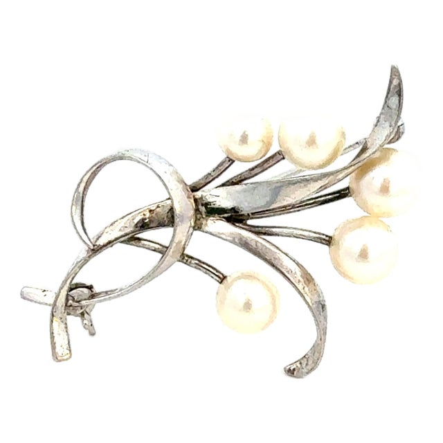 1990s Mikimoto Akoya Pearl Brooch 6.15 Mm Sterling Silver Estate M456 For Sale