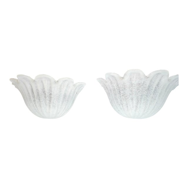 Pair of Vintage Pugeloso Frosted Tulip Murano Sconces For Sale