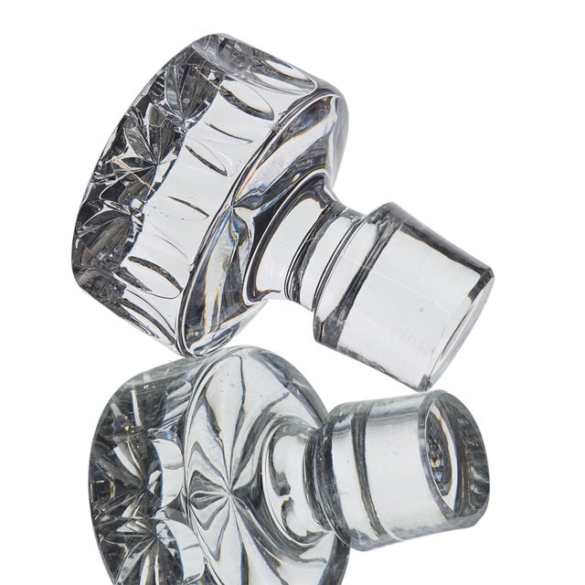 Galway Irish Crystal O’Malley Pattern Cut Crystal Whiskey Decanter (11.375") For Sale In San Francisco - Image 6 of 9