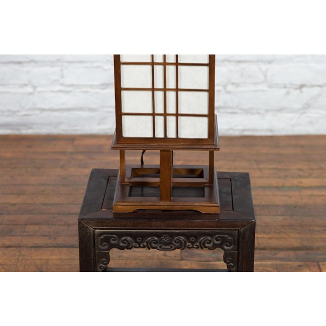 Vintage Tall Japanese Square Rice Paper Panel Table Lamp For Sale - Image 11 of 12