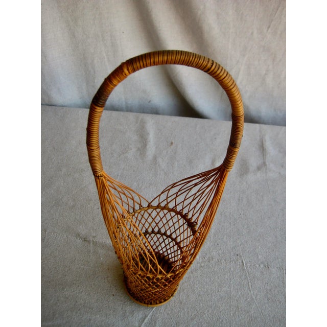 1960s Mid Century Modern Wicker Wine Bottle Carrier For Sale - Image 9 of 9