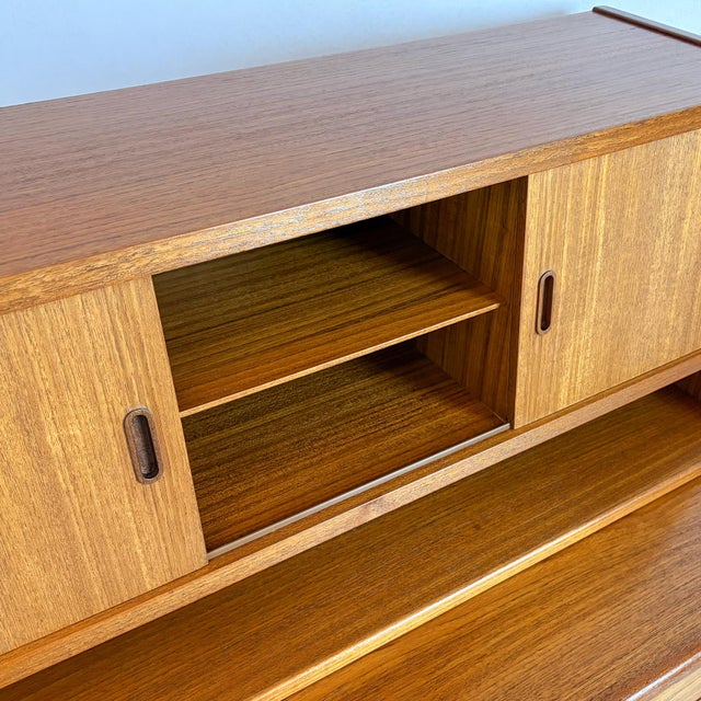 Teak Bureau with Writing Surface and Vanity Drawer from Illums Bolighus, 1960s For Sale - Image 16 of 18