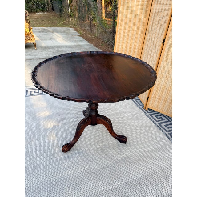 Late 19th Century Antique Round Tilt-Top Pedestal Table With Pie Crust Detail For Sale - Image 5 of 18